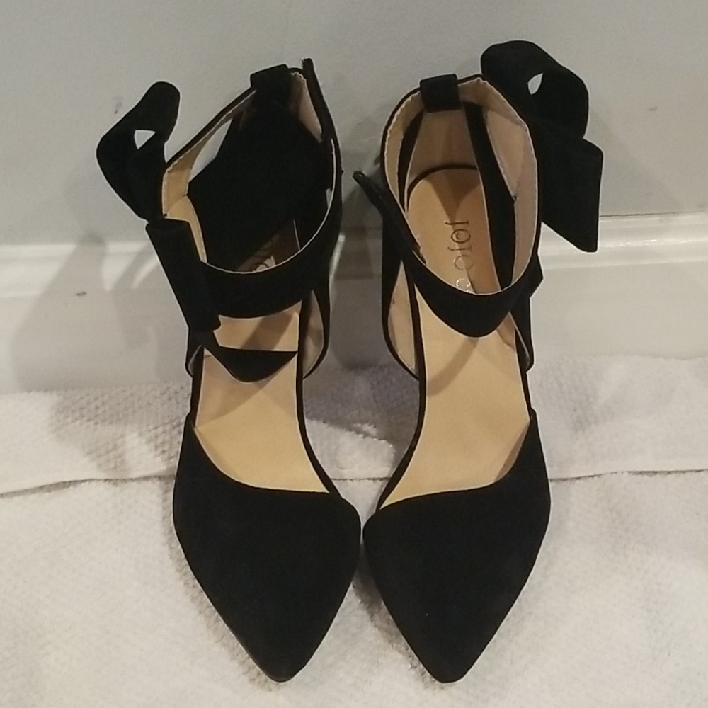 Black heels